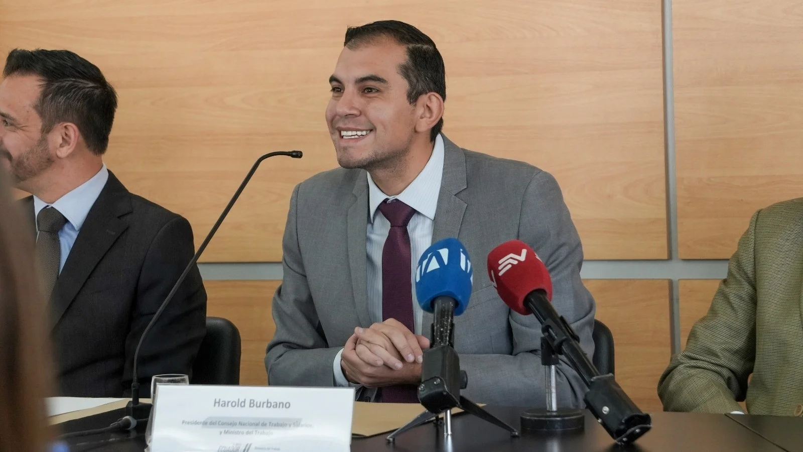 Entró en vigencia el acuerdo que flexibiliza la jornada laboral – Radio ...